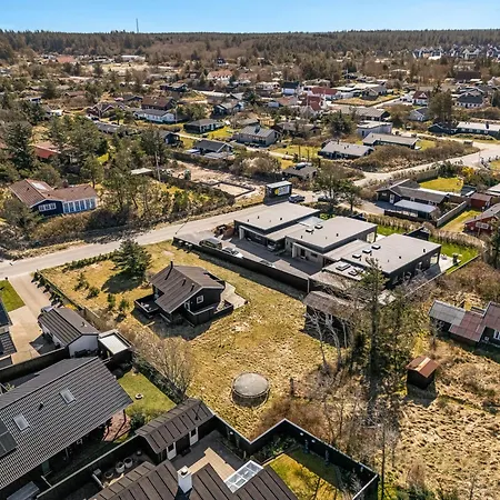 Rent A Cozy At Pirupshvarrevej 5a!