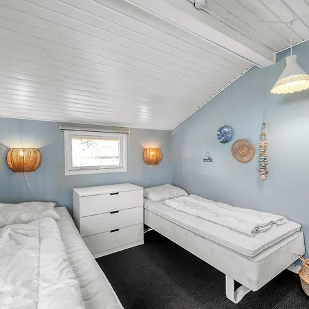 Rent A Cozy At Pirupshvarrevej 5a! *